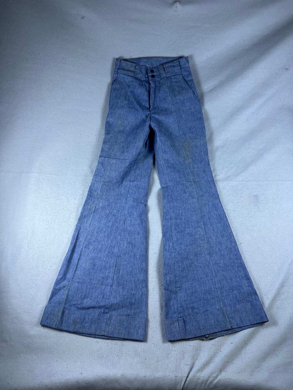 Vintage 70s Bell Bottom Flare Pants Womens 24x32 Blue Wide Leg Chambray Classic